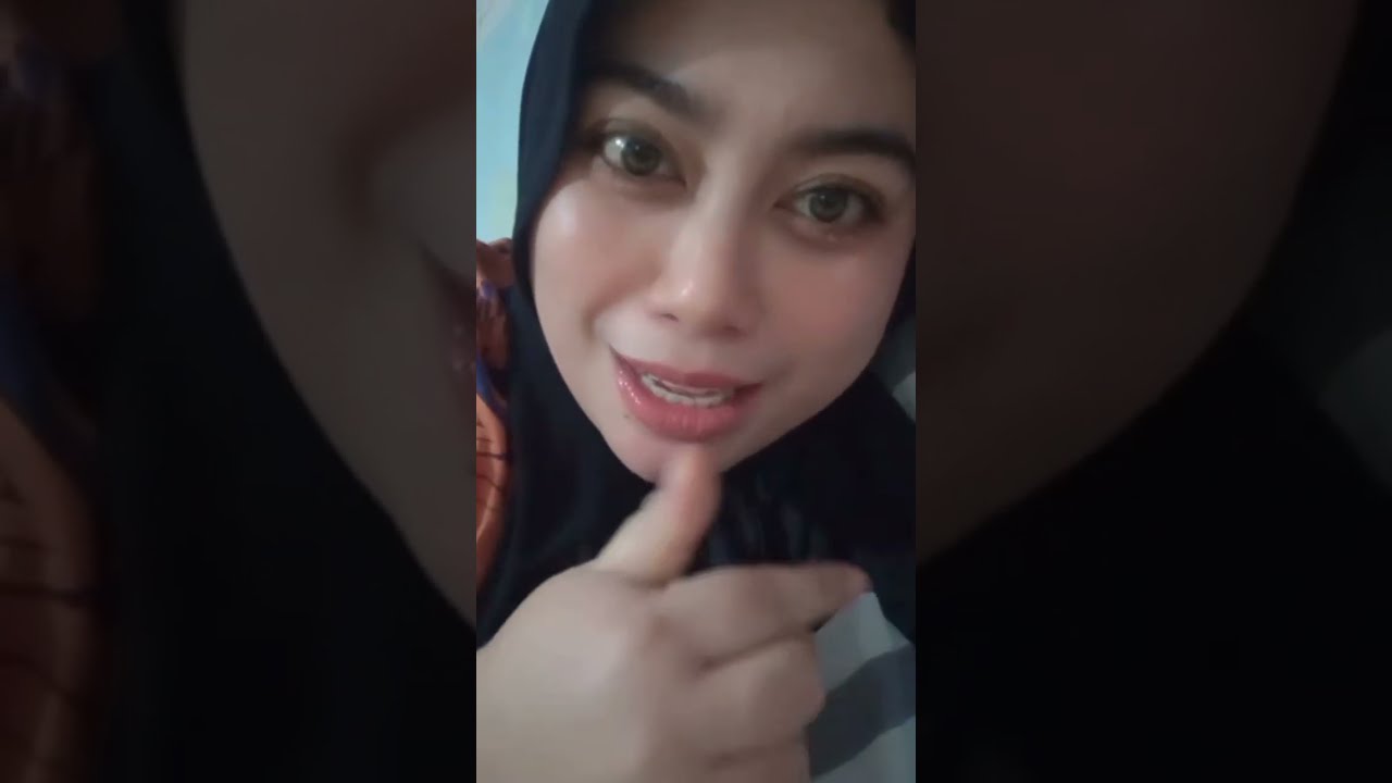 Jilbab live terbaru emak2 jaman sekarang sangat menantang