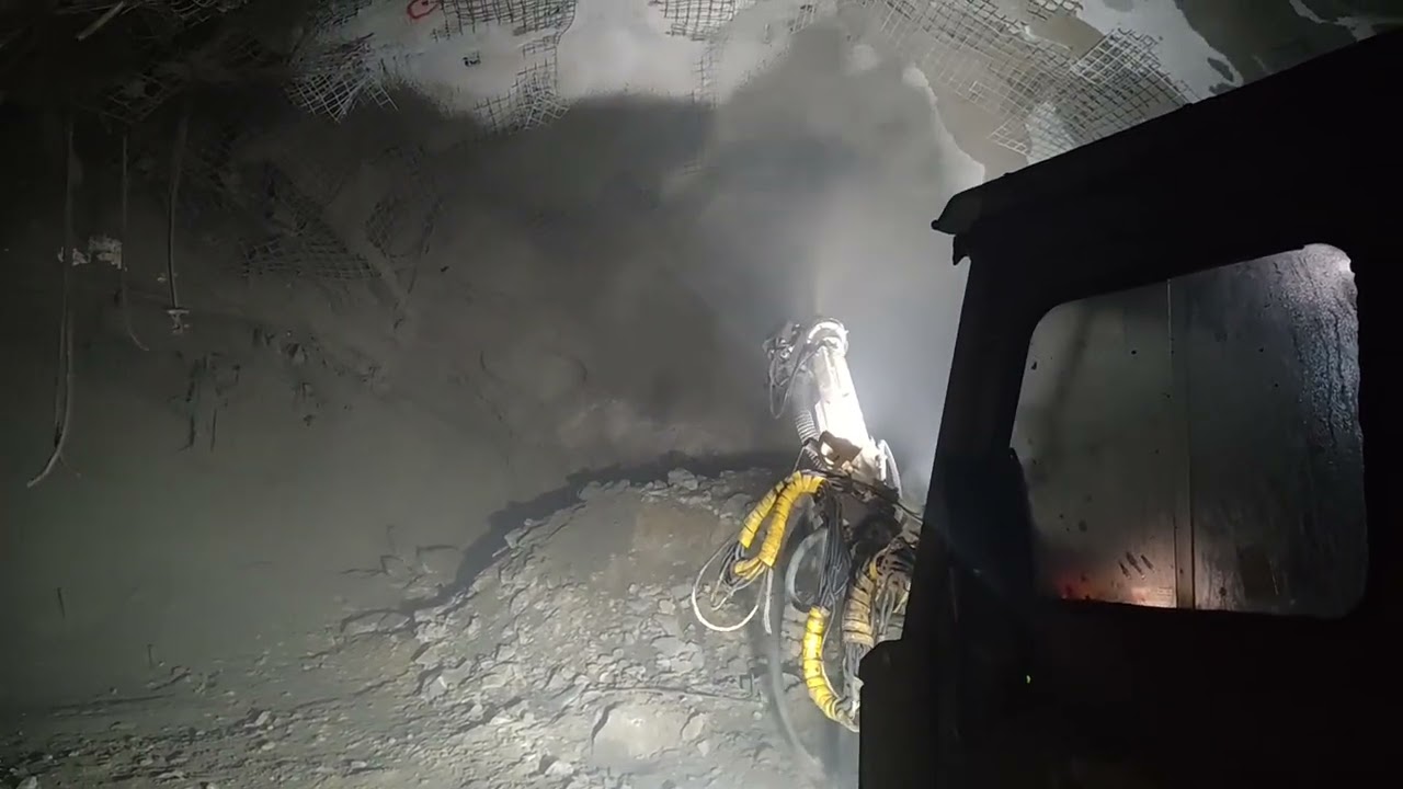  pannel primary support shotcreat #viral #video #underground #mining #shotcreat #grow #foryou 