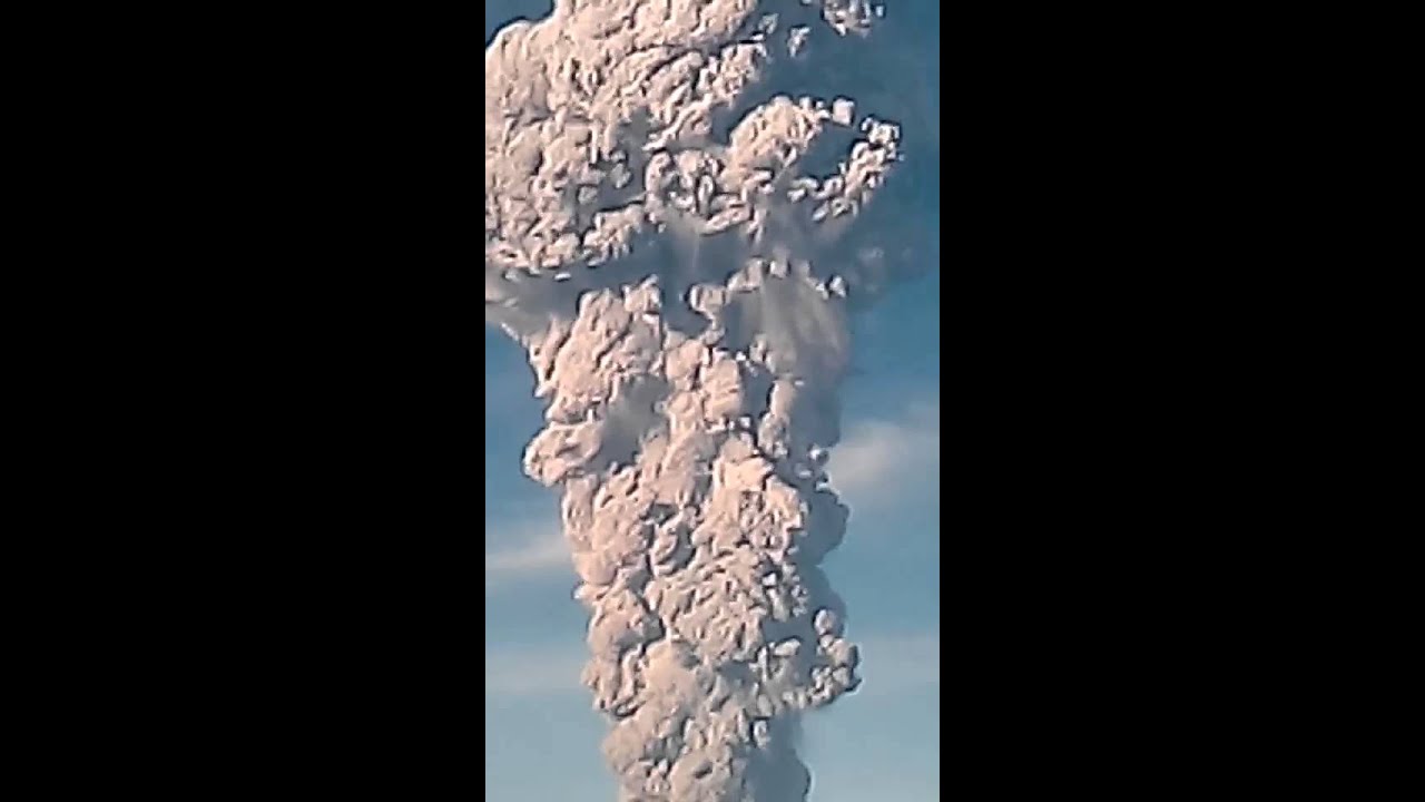 Erupci&oacute;n del Volc&aacute;n Calbuco en Chile | 24 Horas TVN Chile