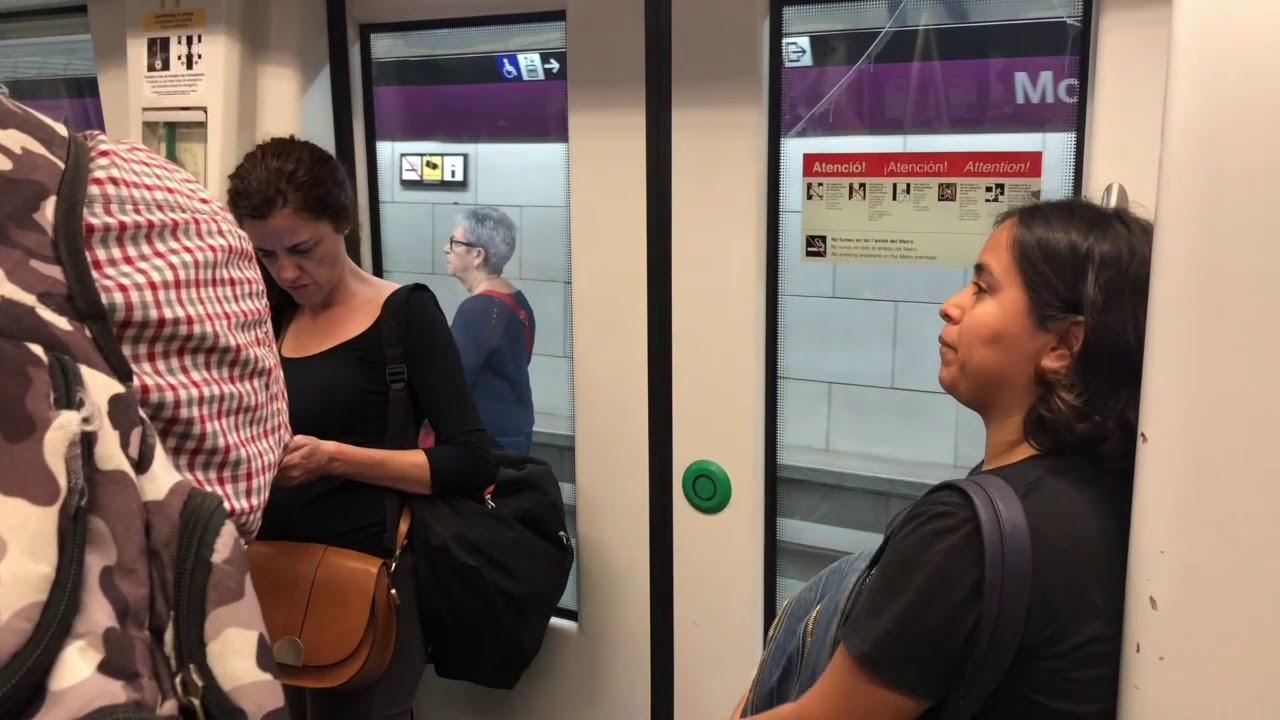 Passeig de Garcia to Sagrada Familia | TMB Barcelona Metro Line 2 Train Ride!