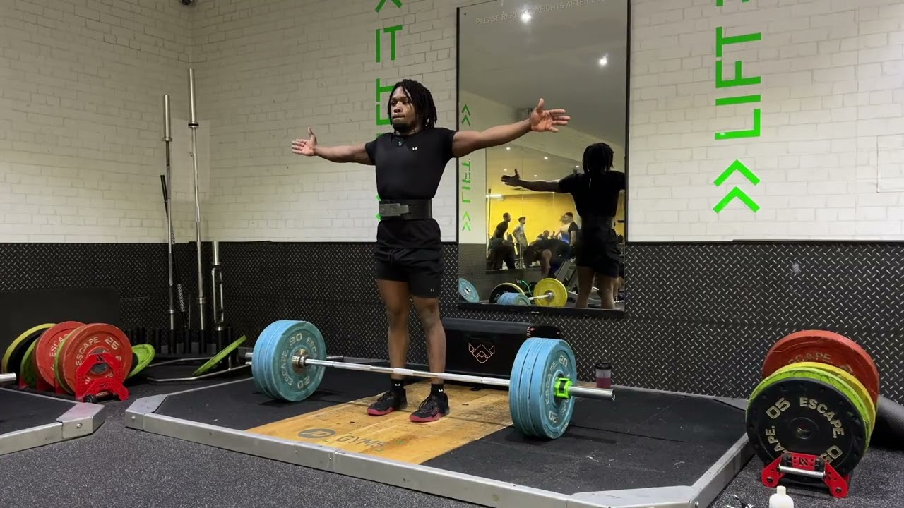 180 kg Deadlift Triple Pr (Behind the Scenes)