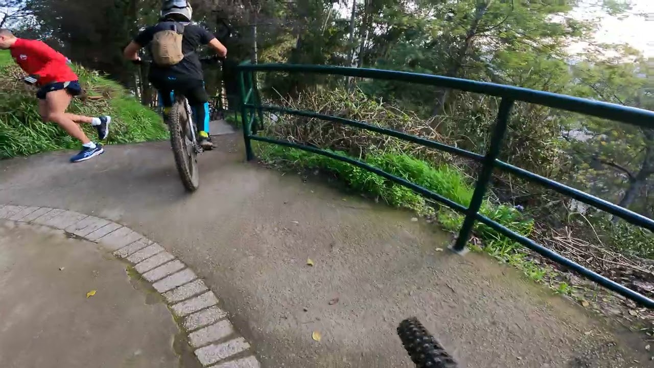 probando las escaleras del cerro condell curico