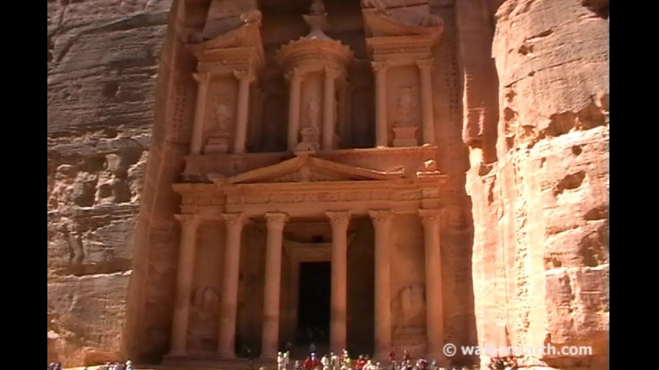 Petra - Walk around The Treasury | Jordan | WalkOnEarth |