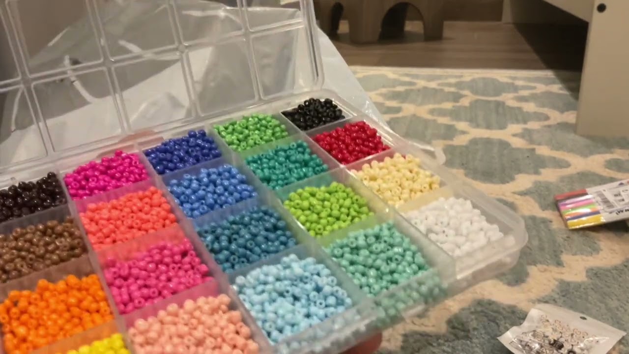 فتحت طلبيه شي ان الي كلها خرز🫶🏻