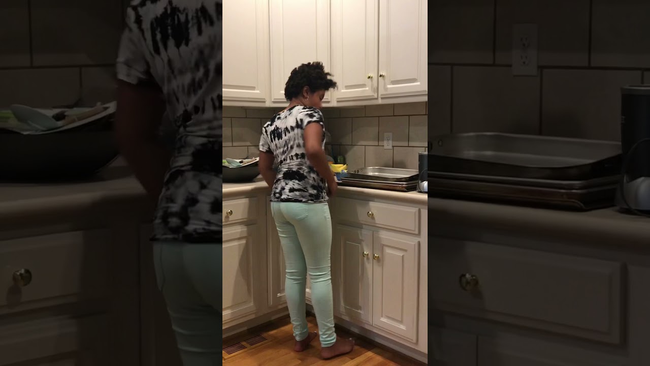 WASH YOUR DISHES !