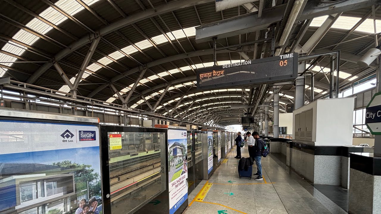 Travelling in Kolkata Metro | New Metro lines | Green Line and Blue Line