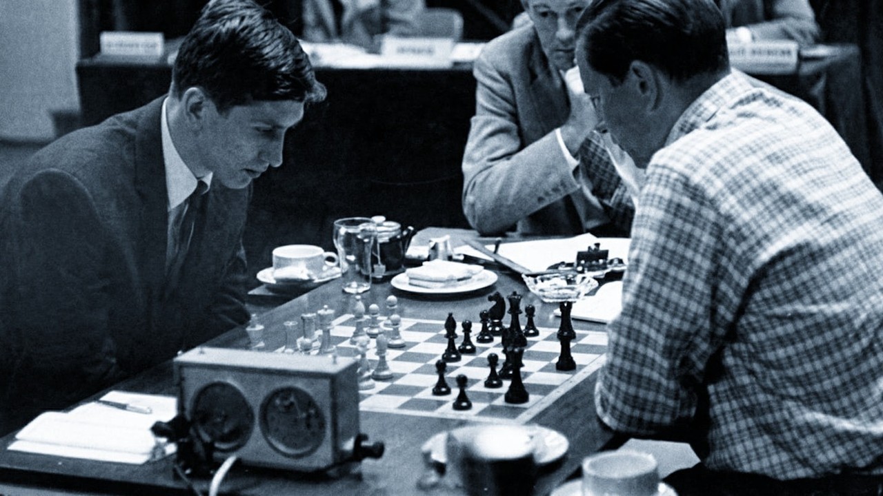 Bobby Fischer vs Paul Keres | Positional Masterclass | Candidates 1962