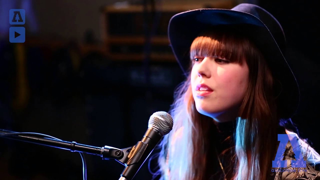 Diane Birch - Everybody Wants to Rule the World (Tears for Fears Cover) - Audiotree Live