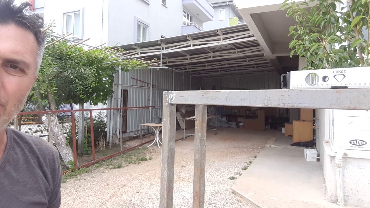 Uçan kapı kayar kapı