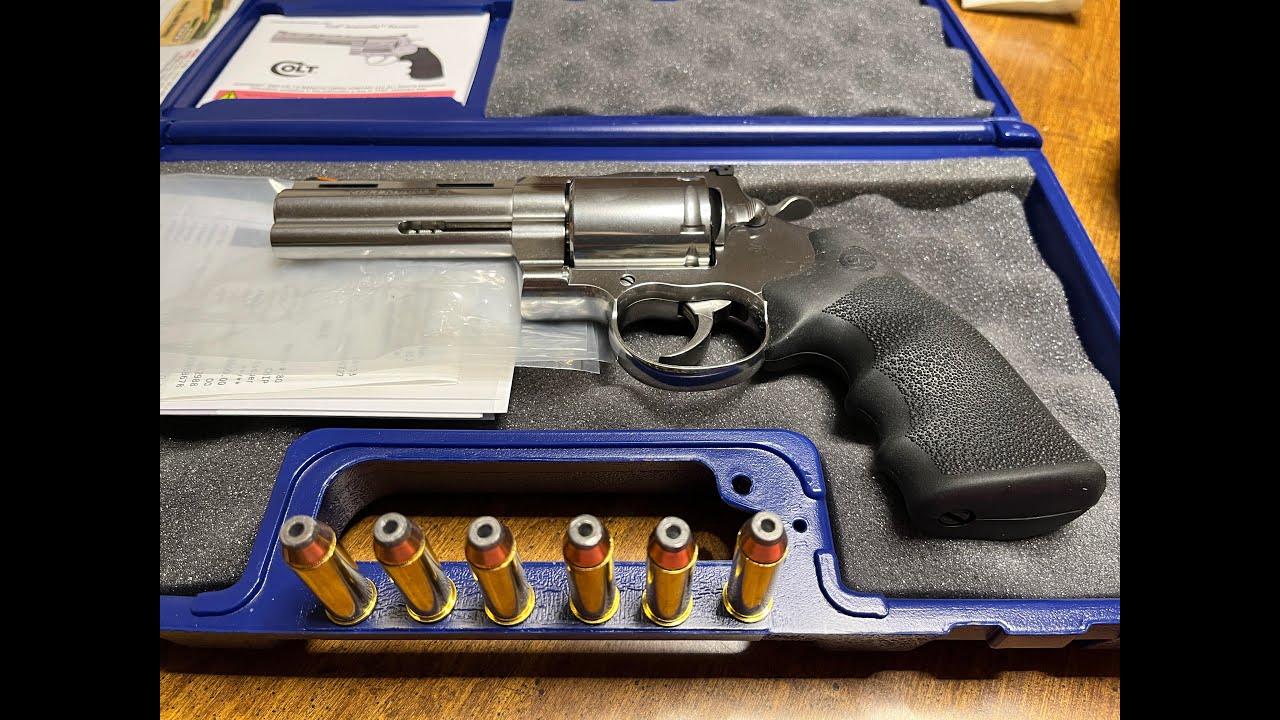 Colt Kodiak  44 Magnum (LIGHT STRIKING PIECE OF S#%*)