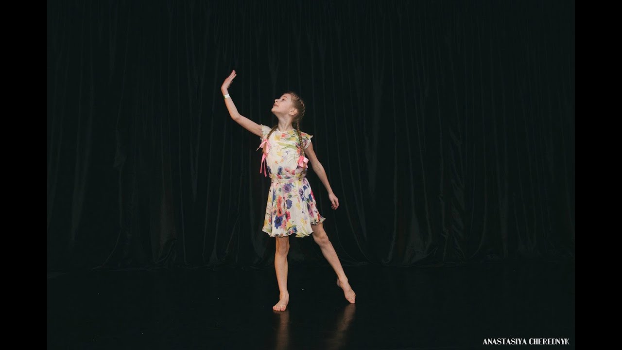 Карнаушенко Mарго / 1 место modern solo (A) // Adonata dance festival 2016