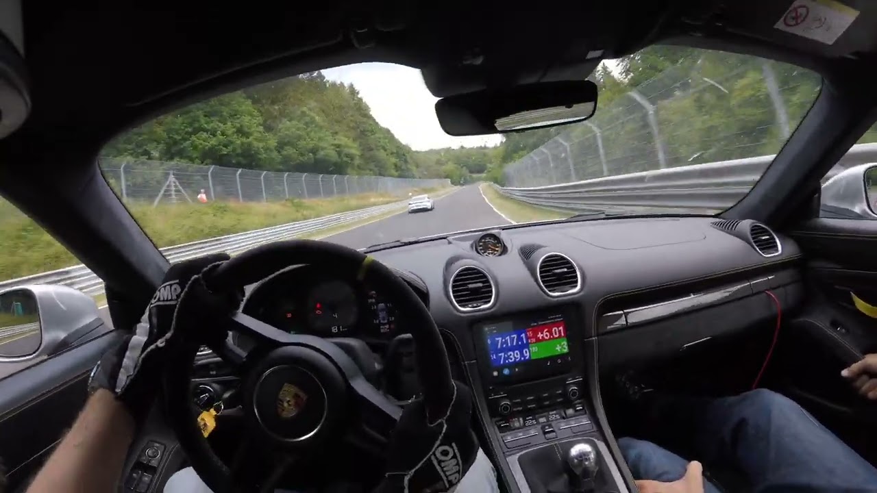 Following a 718 GT4 MR around a very hot Nordschleife (32C on the dash)