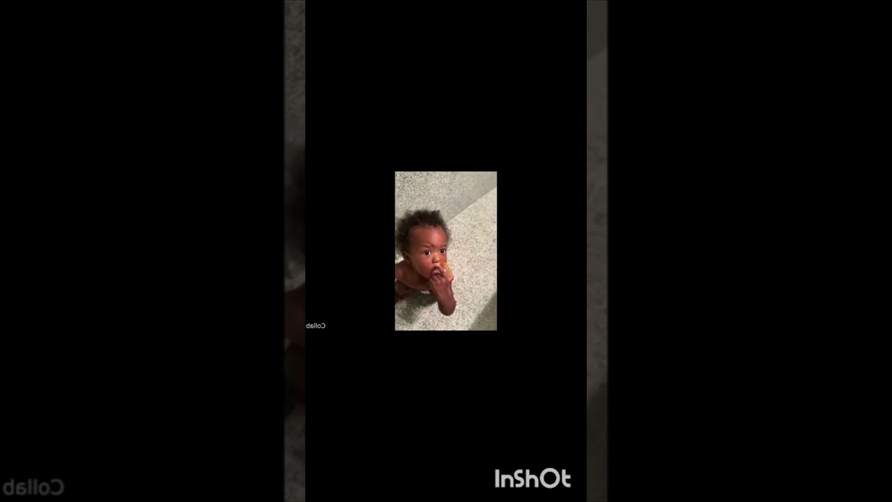 Baby finds glitch in the matrix 