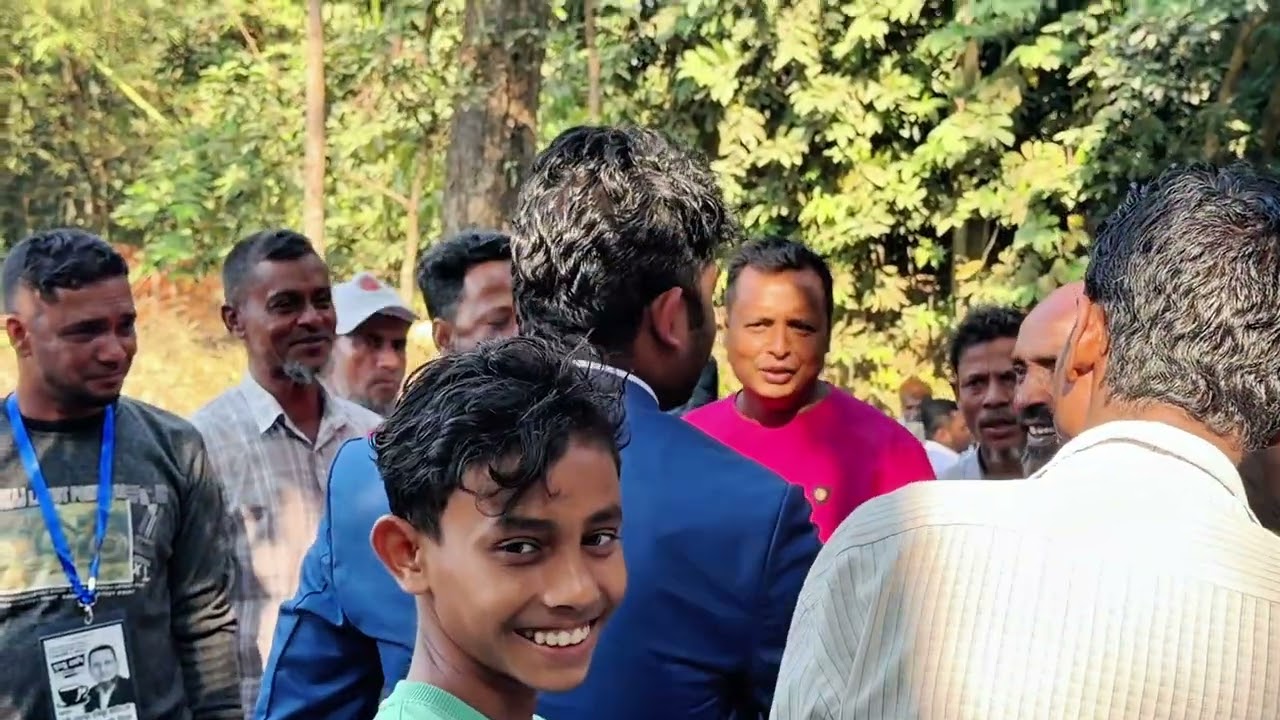 3 নং ডুমুরিয়া সেনবাগ উপজেলা নোয়াখালীকেন্দ্র কাপ ফ্রিজ বনাম ধানের শীষ বনাম শাপলা কলি