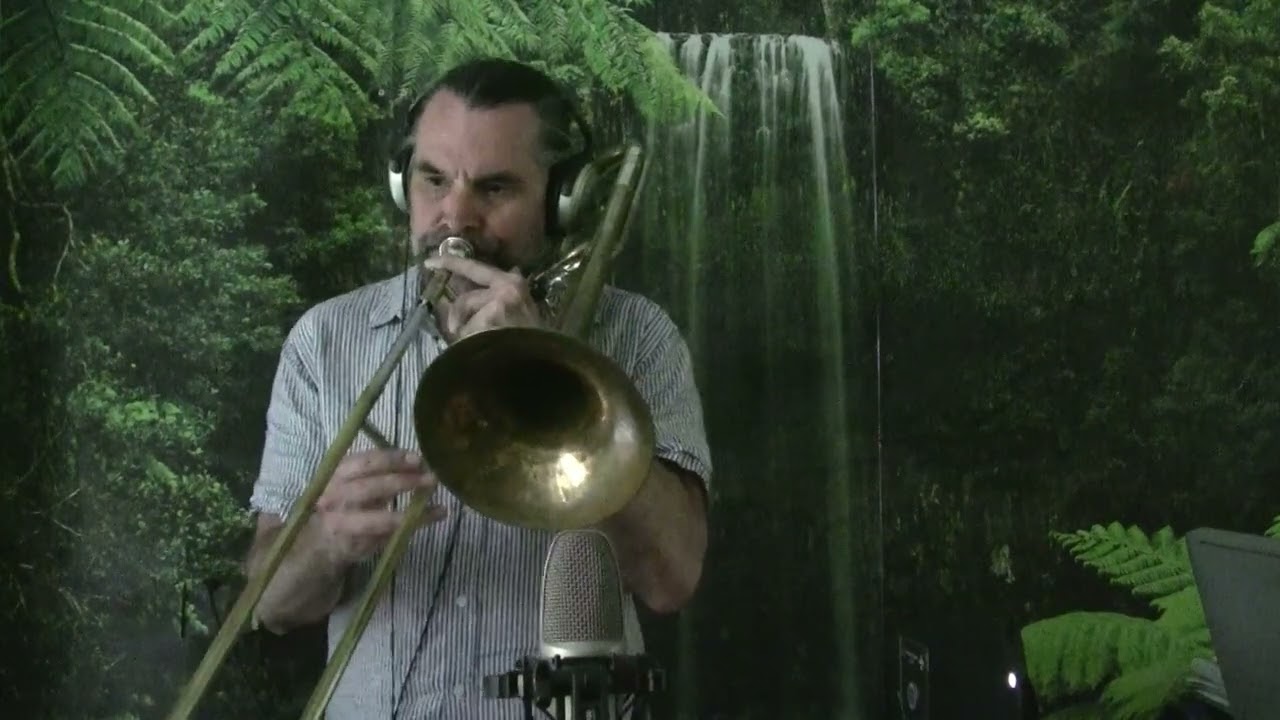 RAINY DAY - RODRIGO BOTTER MAIO (music & lyrics) featuring BERNHARD BAMERT (trombone) Video Nr.205