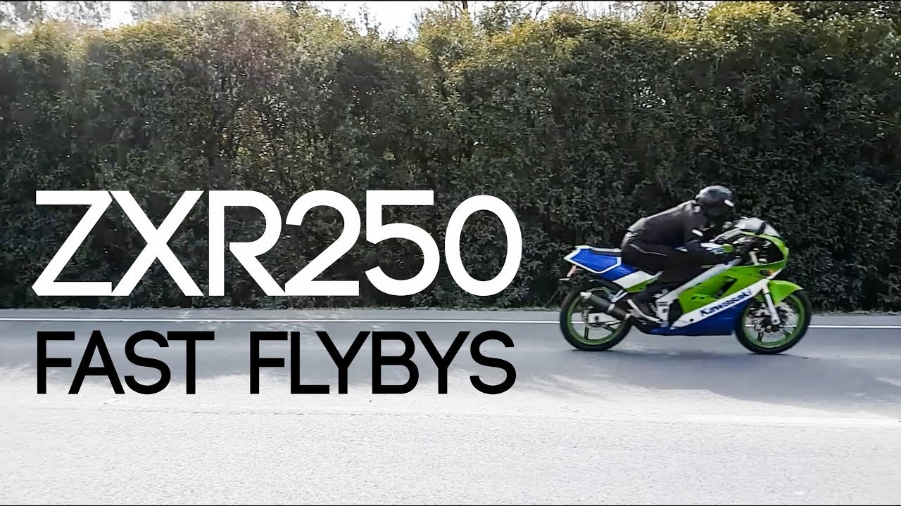 Kawasaki ZXR250 Flybys @19000rpm - No Muffler vs Muffler
