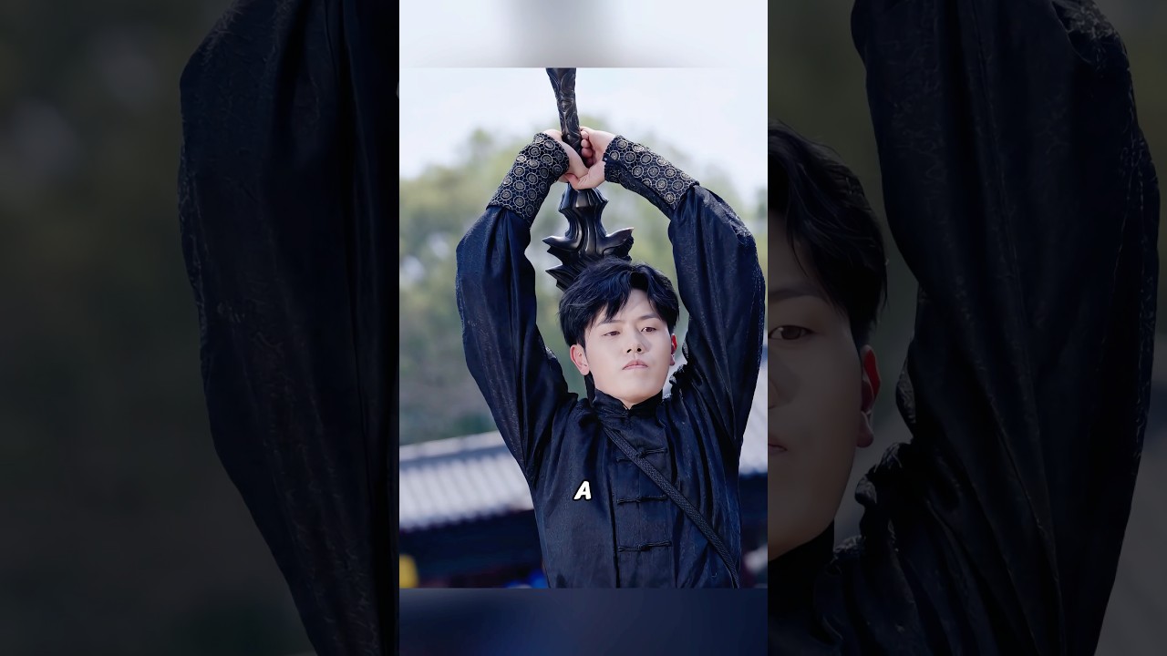 He participated in the martial arts competition with a sword weighing 100,000 jin.#shorts #short