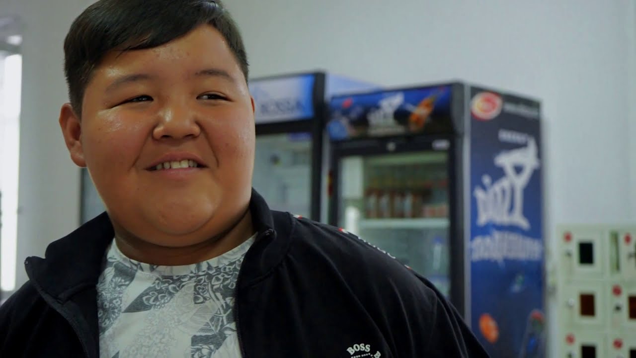 Крутой Кайрат / новое казахское кино