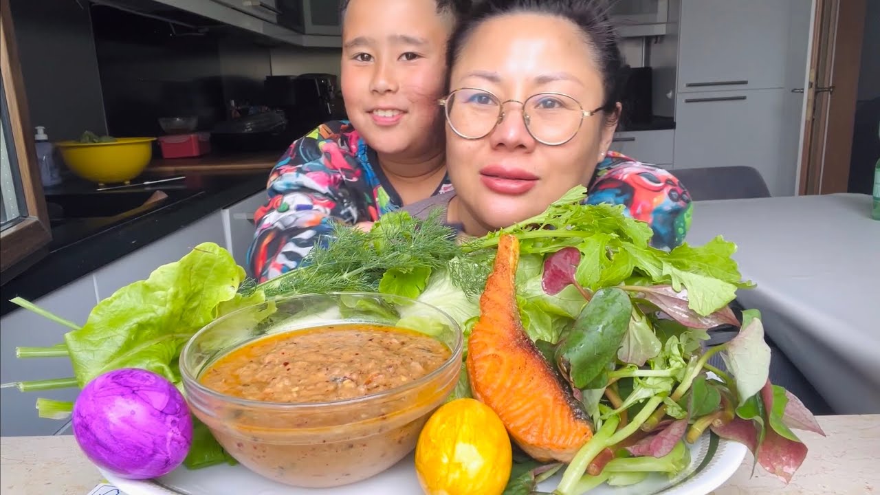 ปนแมงดา ไข่มังกร😁 Tuna Chili Paste 25.4.25ขุนตัดผมใหม่แล้ว คร๊าบ..