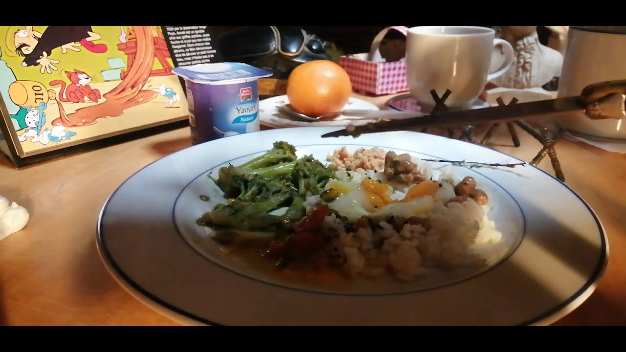 BONJOUR🙏🥑☕🍪🍳🍚今日の朝には納豆目玉焼きアボカドなどを食べます！