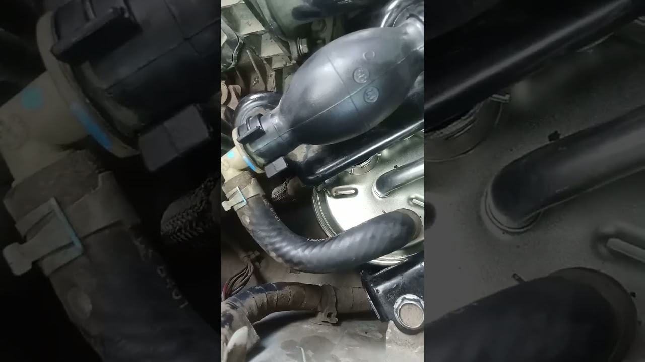 how to replace fuel filter Nissan urvan NV350