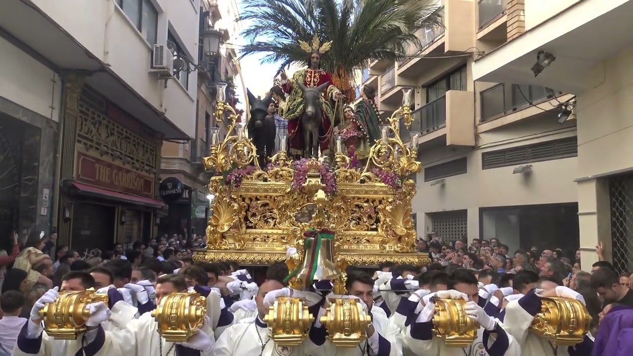 Un Domingo de Dios... VII  ||  Nuestro Señor en Calle Comedias