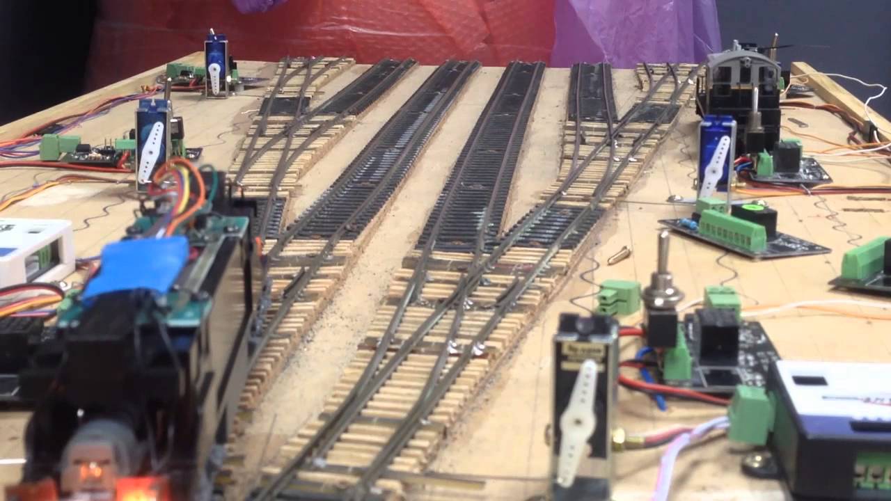 LC201 install Brawa DB232 diesel loco test run