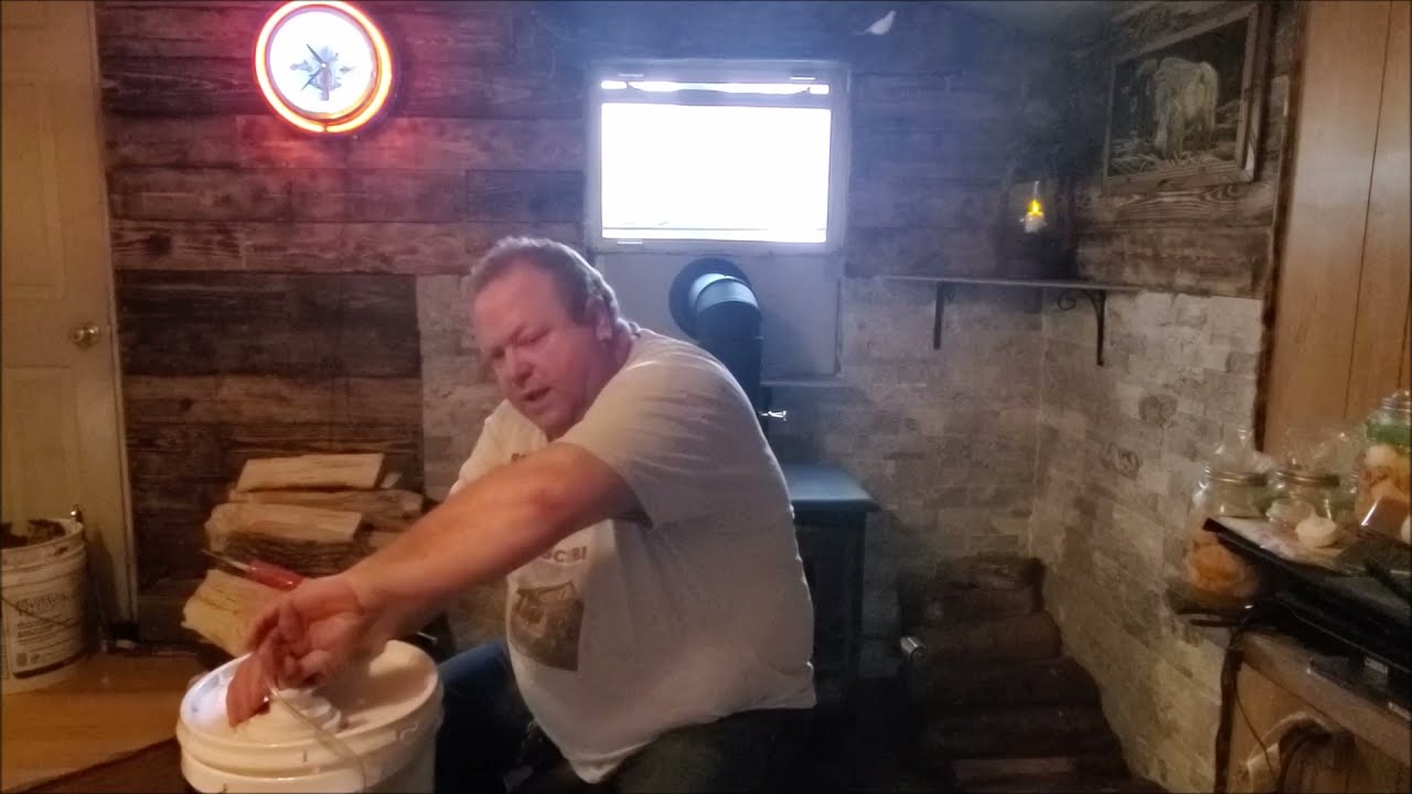 HOW TO VACUUM SEAL 5 gal BUCKETS ( NO BAGS ) #viral  #trending #yt #viralvideo #trending #prepping