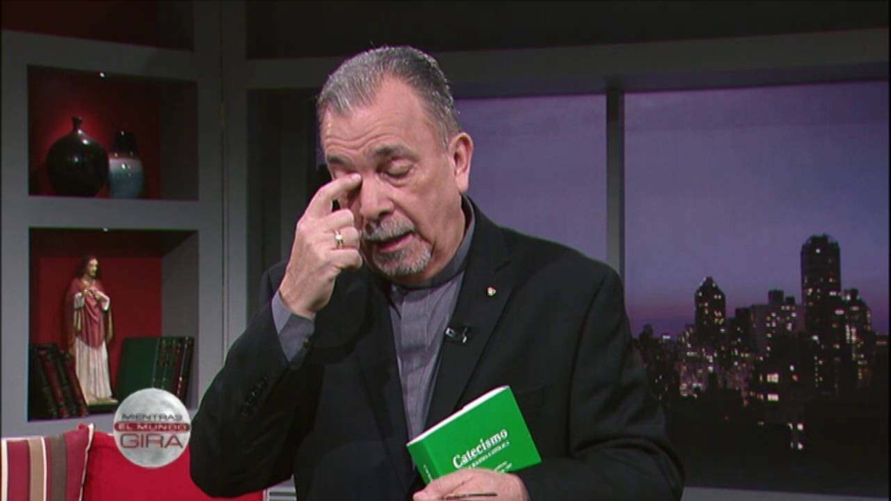 Mientras el Mundo Gira–La Oración – Arma Espiritual Poderosa • 31 | Mayo | 2016