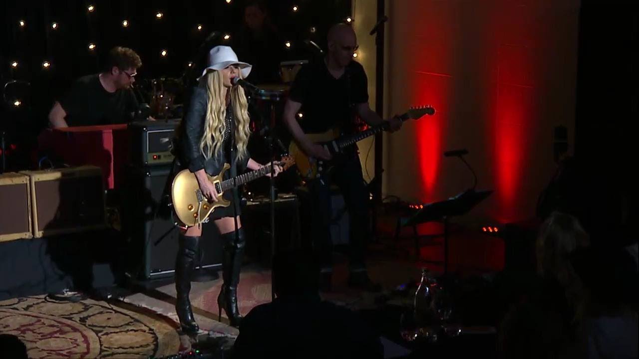 Orianthi with &ldquo;You Don&rsquo;t Want To Know&rdquo; from Skyville Live