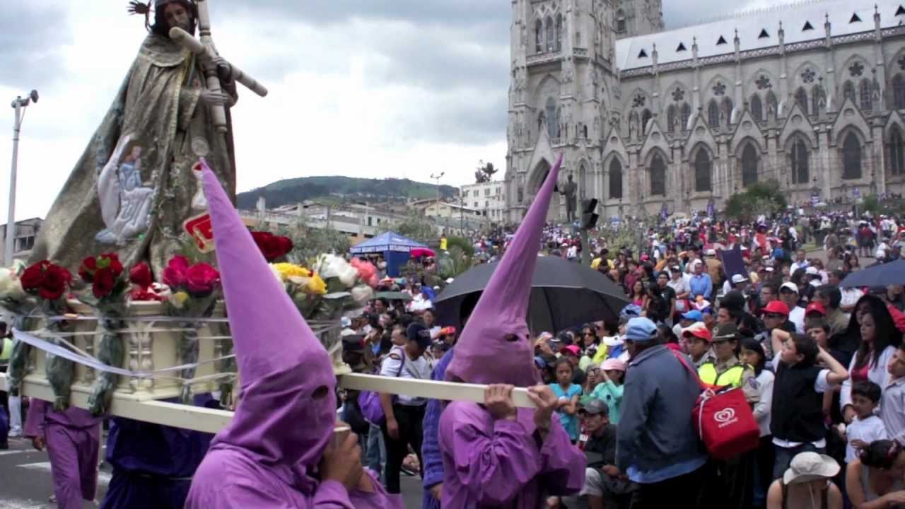 Procession Jesus del Gran Poder Quito 2013