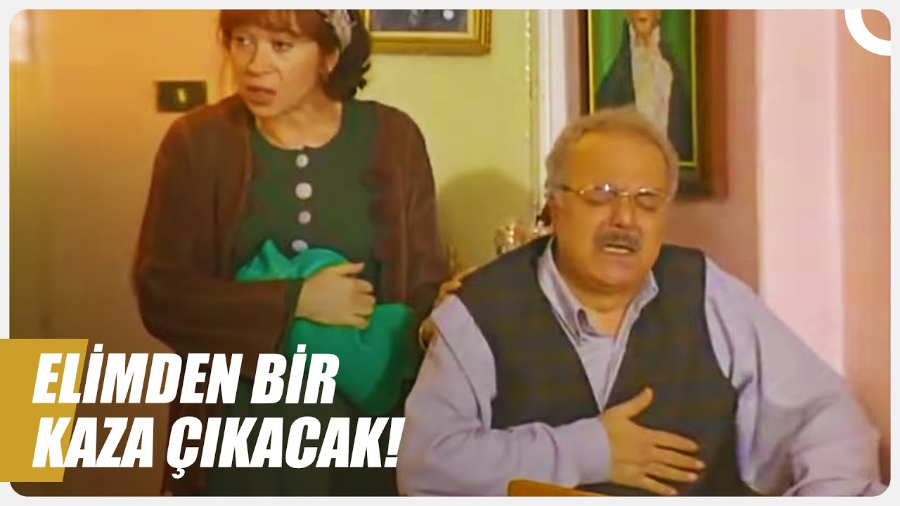 Bu Adam Benim Kalbime İndirecek! | Bizimkiler