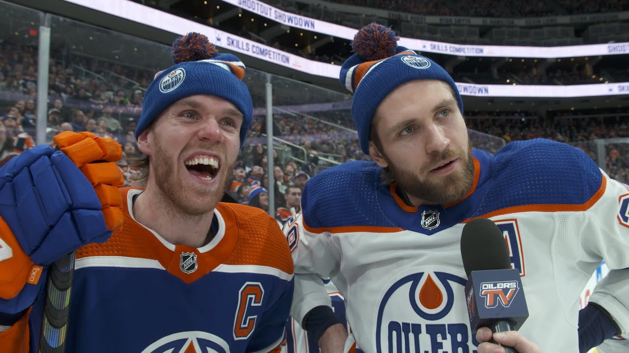 AROUND THE RINK | Pups & Pucks