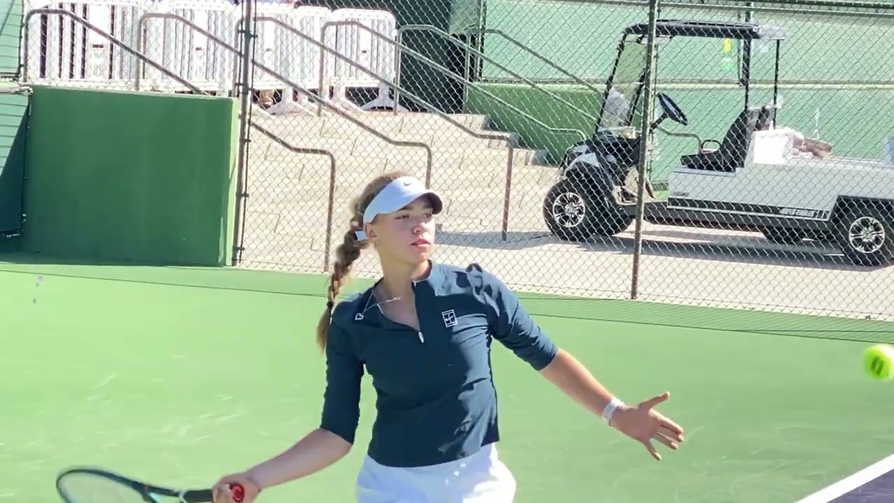 Carson Branstine vs Kristina Penickova Stunning Beautiful Female Tennis Players #IndianWells #wta