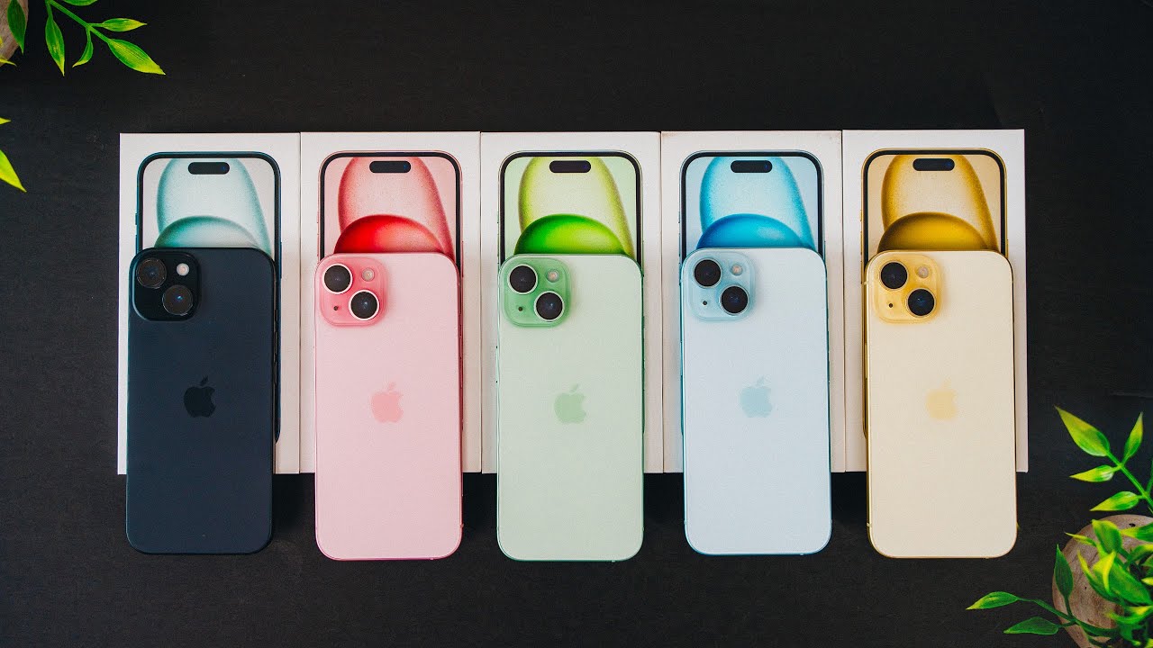 iPhone 15 во всех цветах: розовый, желтый, синий, зеленый и черный!
