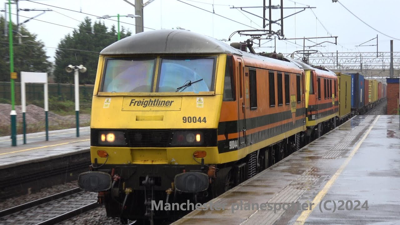 (WCML) Train Spotting At Acton Bridge And Crewe On The 09/04/2024