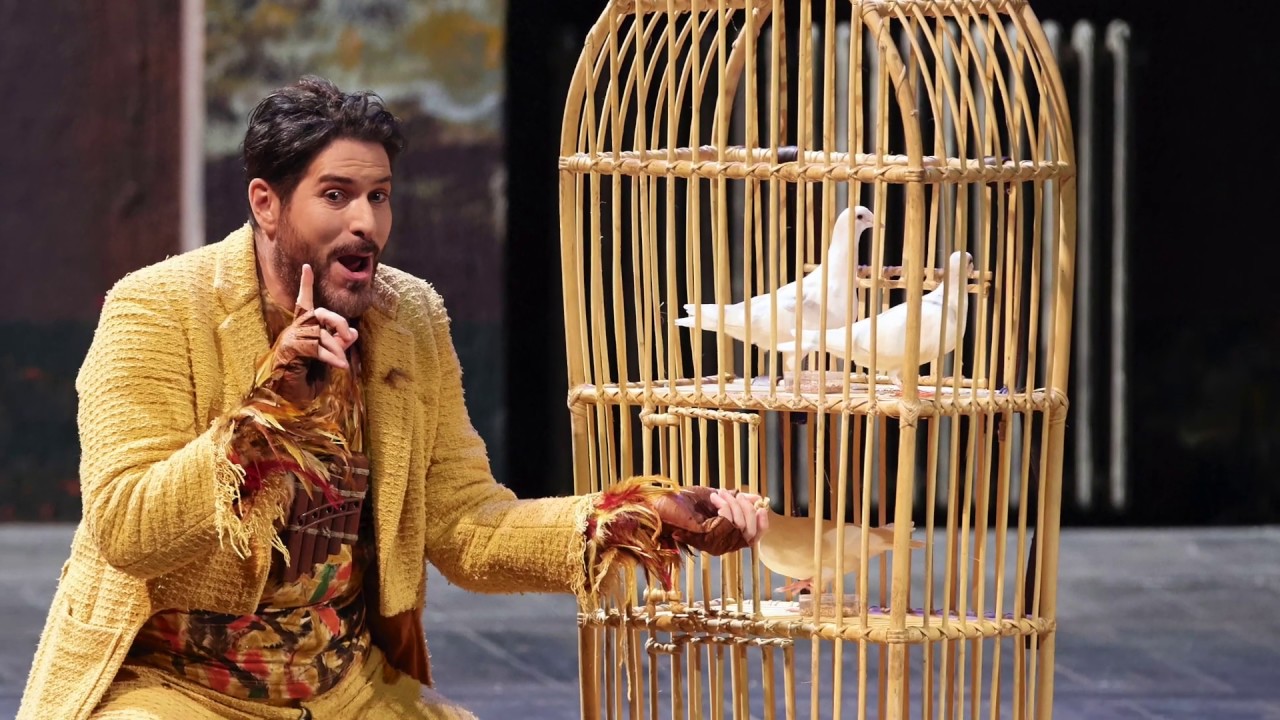 Clemens UNTERREINER singt PAPAGENO 