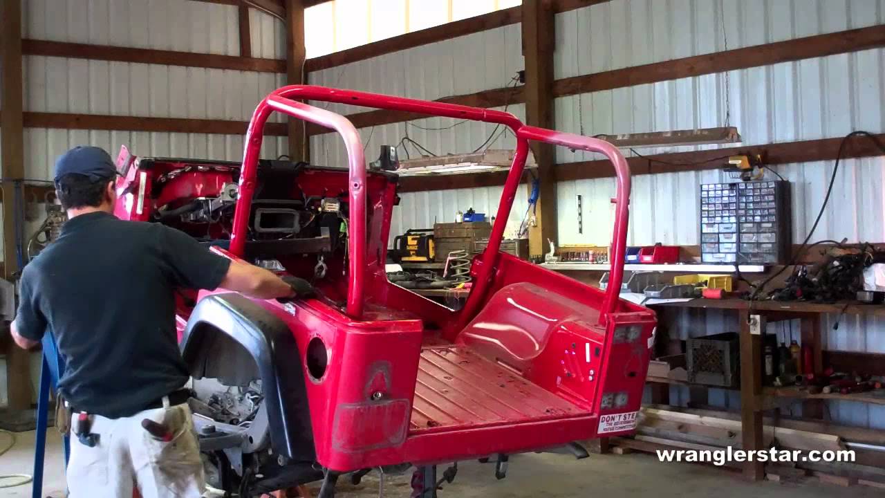 Removing Jeep Wrangler Rubicon Body