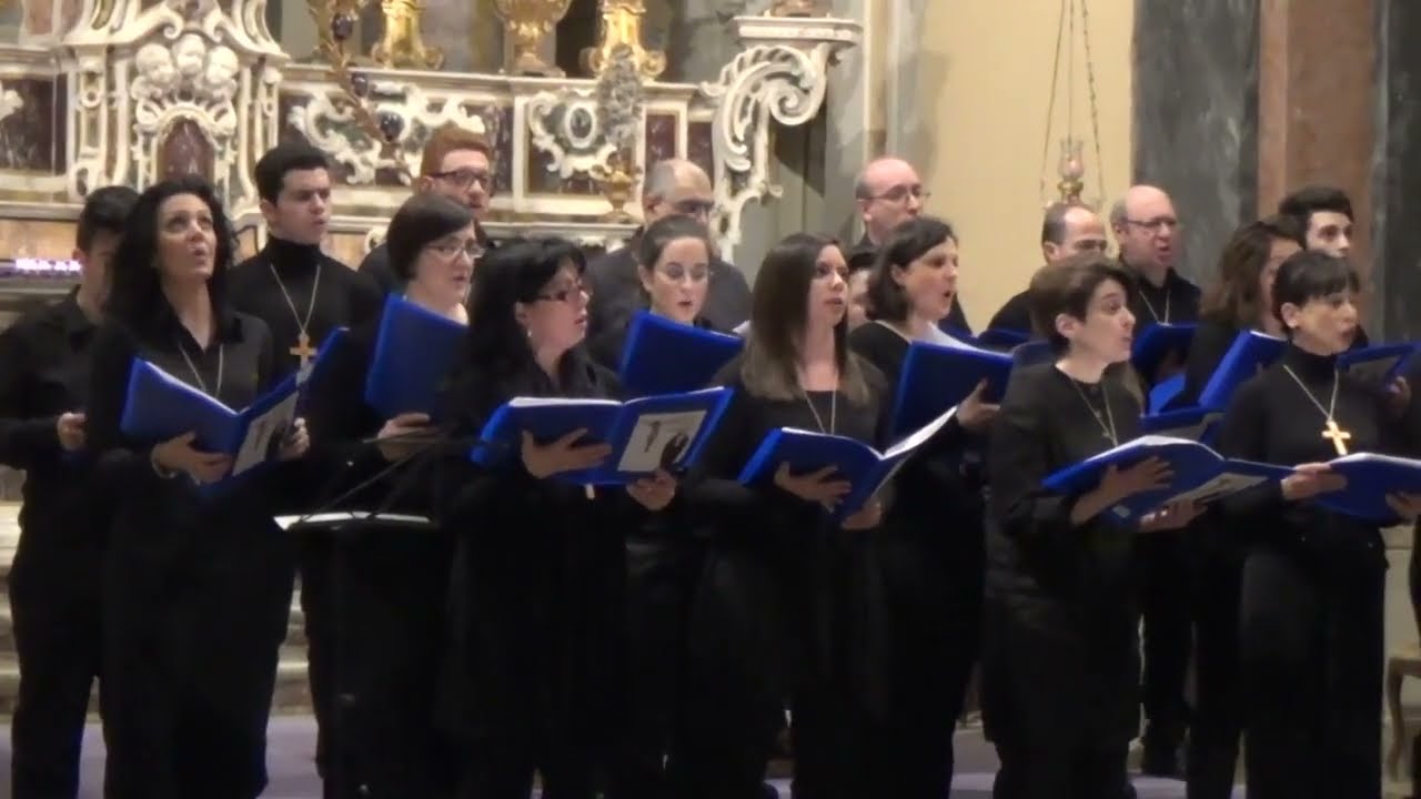 Filius in Cruce pendebat