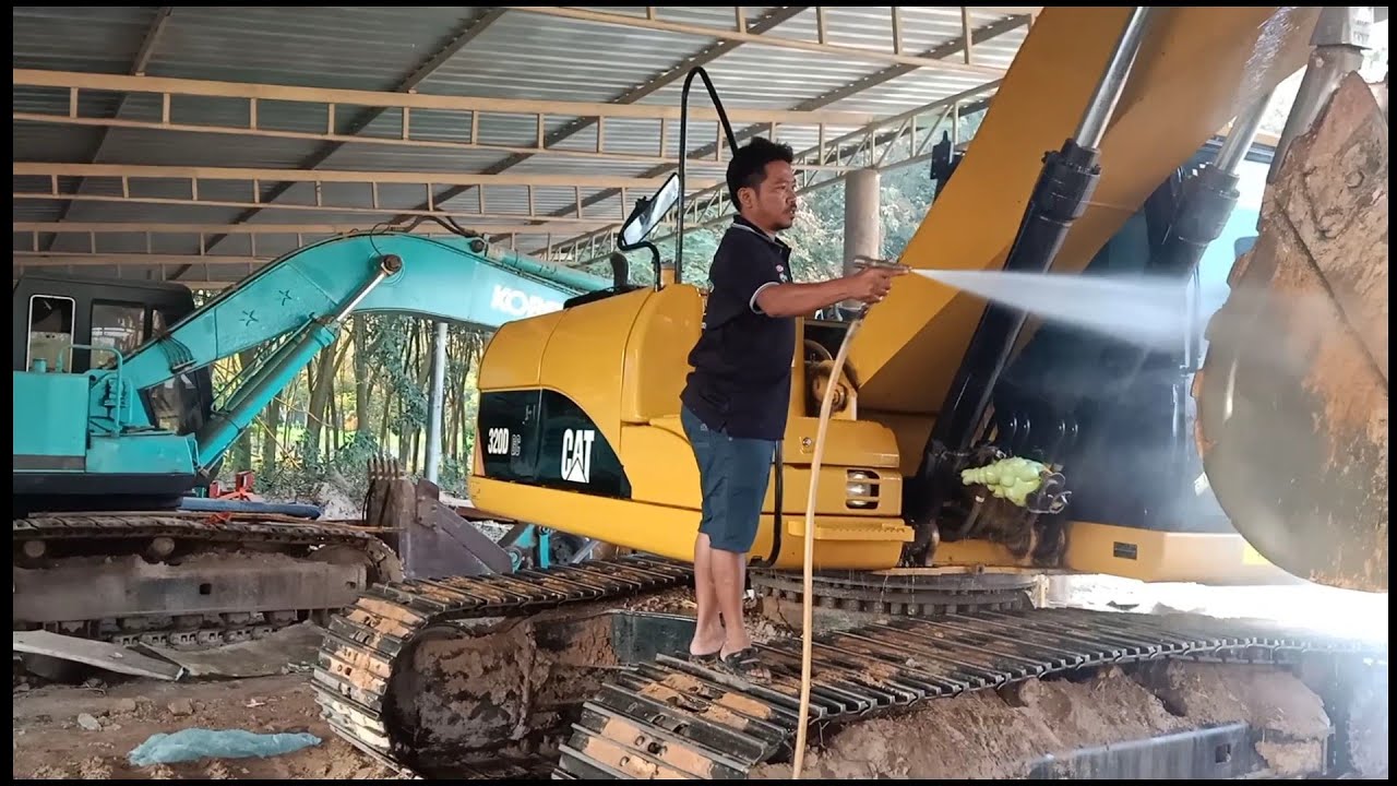 มันไช่ไหมหัวหน้าจร๊ยล้างรถแล้วออกงาน