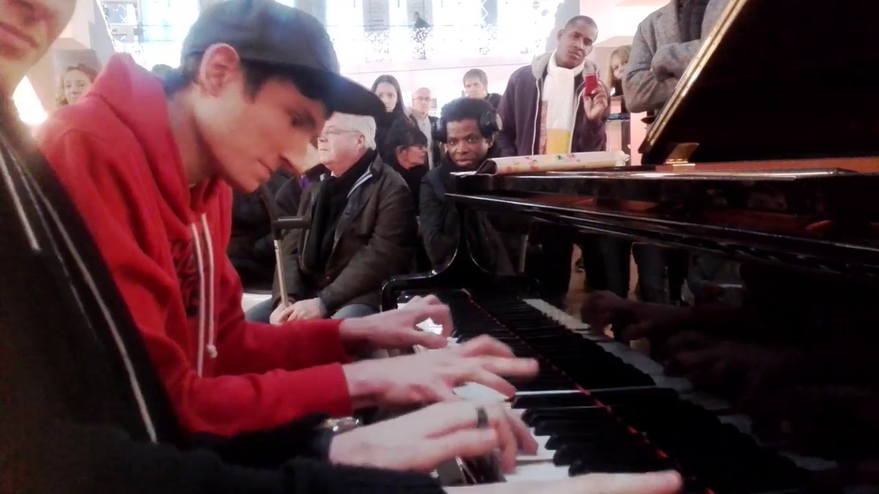 carl le pianiste & Mattias Plot /IMPROVISATION/LE CNIT