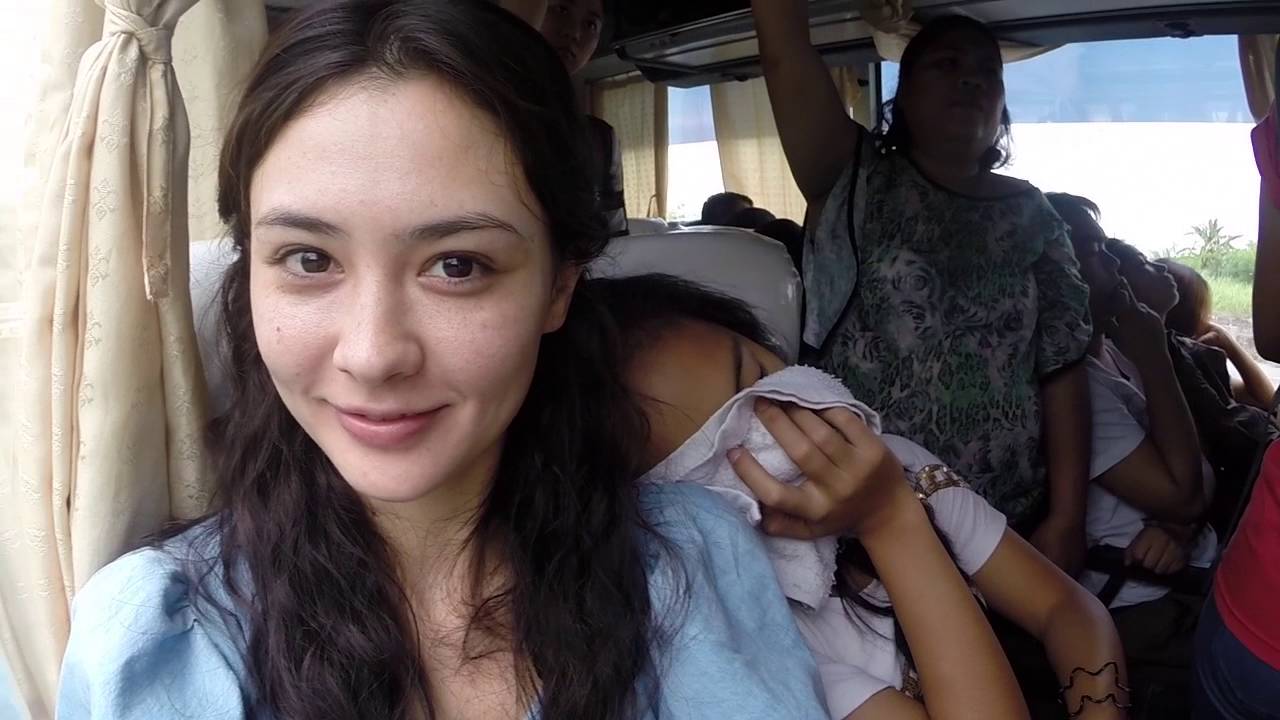 Commuting in the Philippines (A trip to the Province)