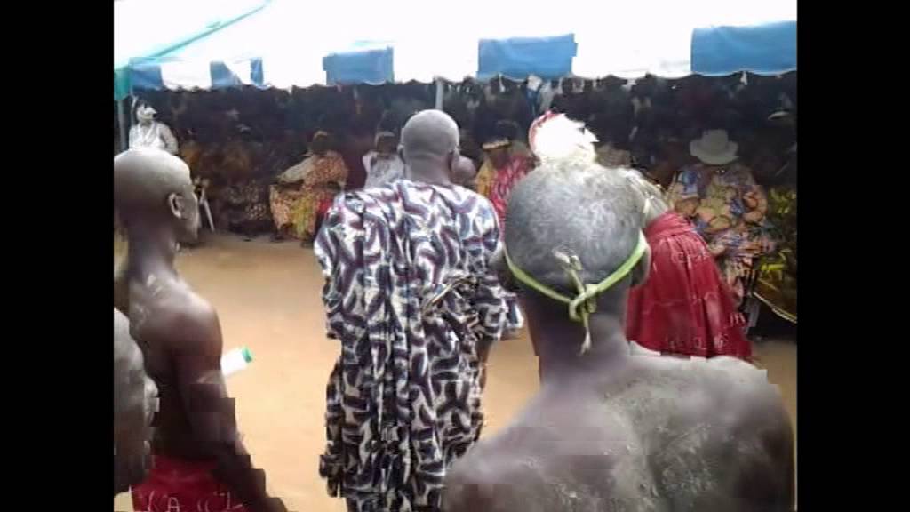 Sortie officielle de la GENERATION BLESSOUE AGBAN D'ANONKOUA KOUTE Aout 2013  Partie 1