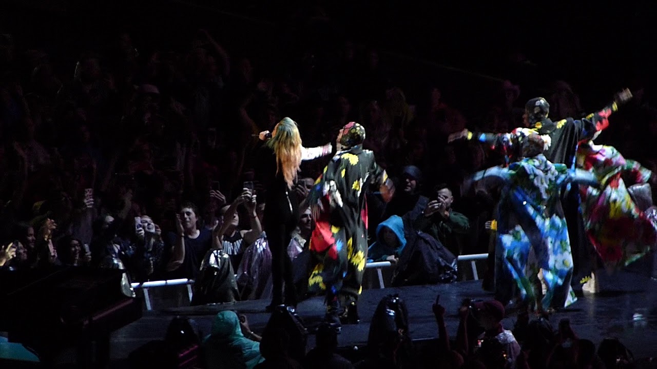 Applause - Lady Gaga, August 29, 2017 - Citi field NY