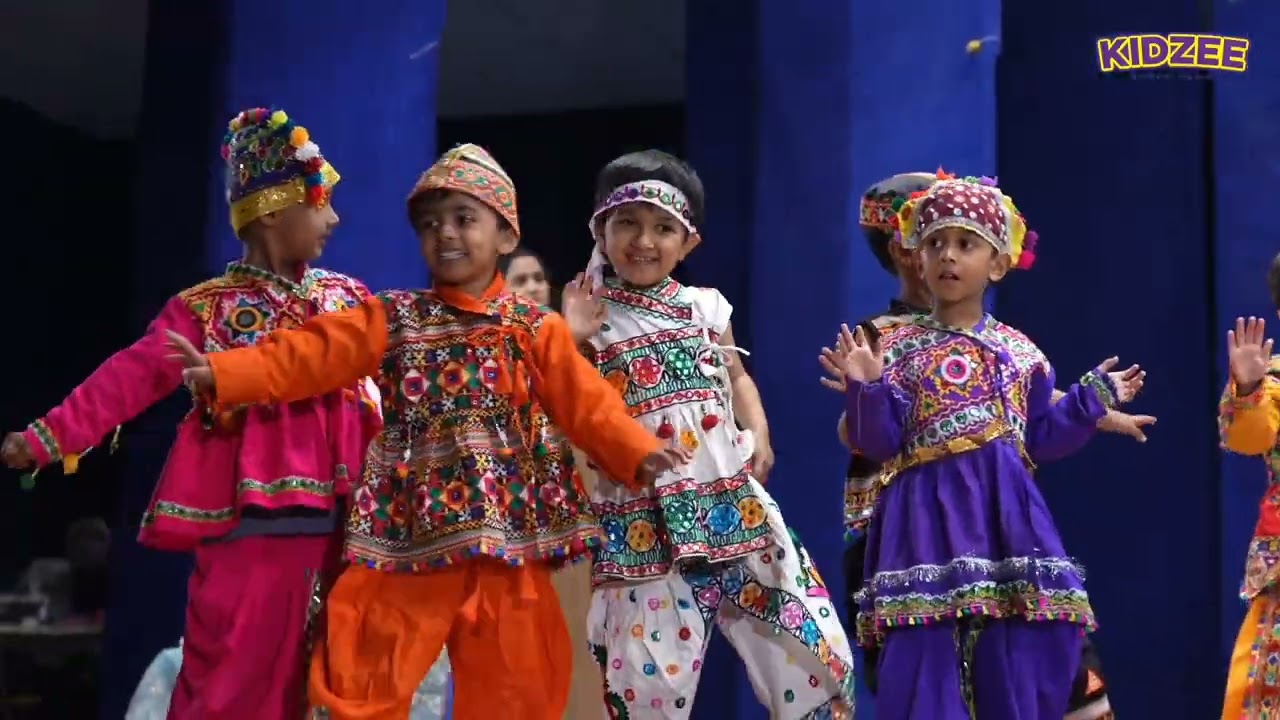 Krishna Janam - Nand Utsav....Badhai ho#krishnajanamutsav #kidzee #annualday #rajkot 