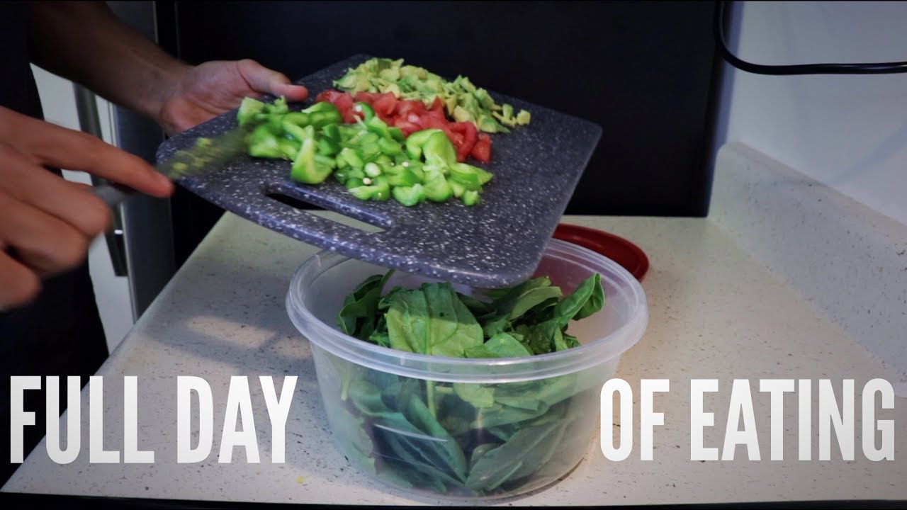 Full Day of Eating | Professional Footballer's Meal Plan