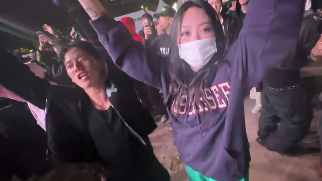 릴우지버트 Just Wanna Rock 내한공연 현장 반응