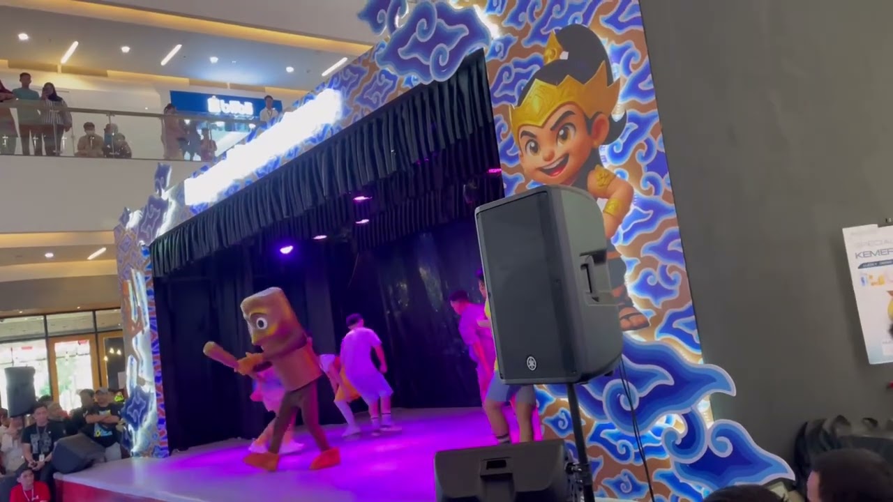 Tungtung Sahur vs Gatot Kaca! Aksi Seru di Mall Ciputra Tangerang #tungtungtungsahur #gatotkaca 
