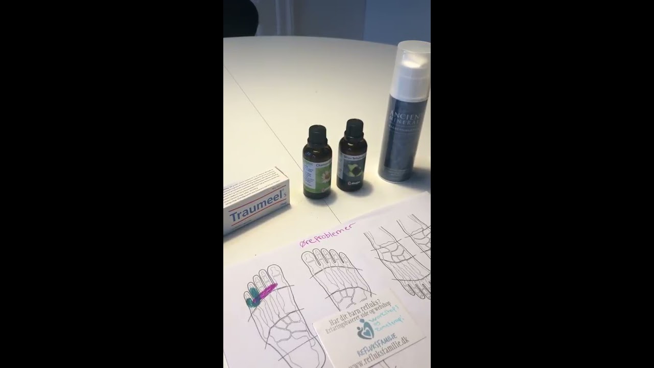 Zoneterapi mod mellem&oslash;rebet&aelig;ndelse, v&aelig;ske p&aring; &oslash;rerne og &oslash;reproblemer