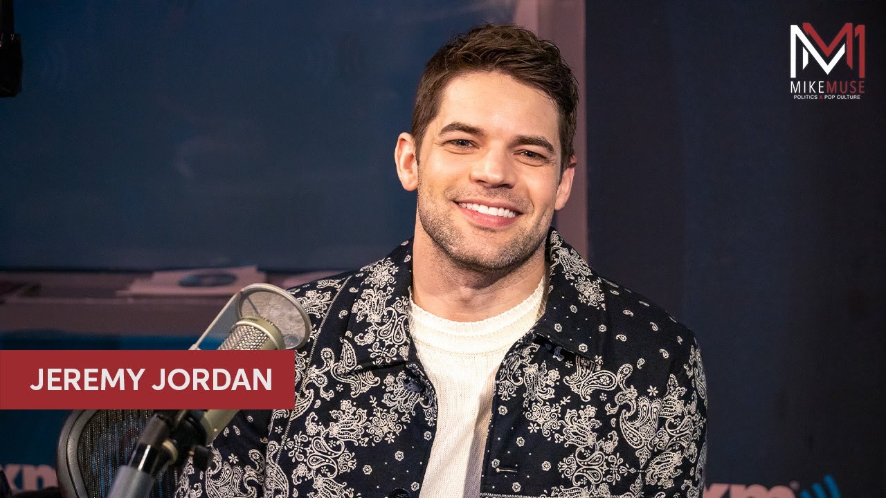 Jeremy Jordan Dives Into His Mindset For His Role In Spinning Gold & More! - The Mike Muse Show